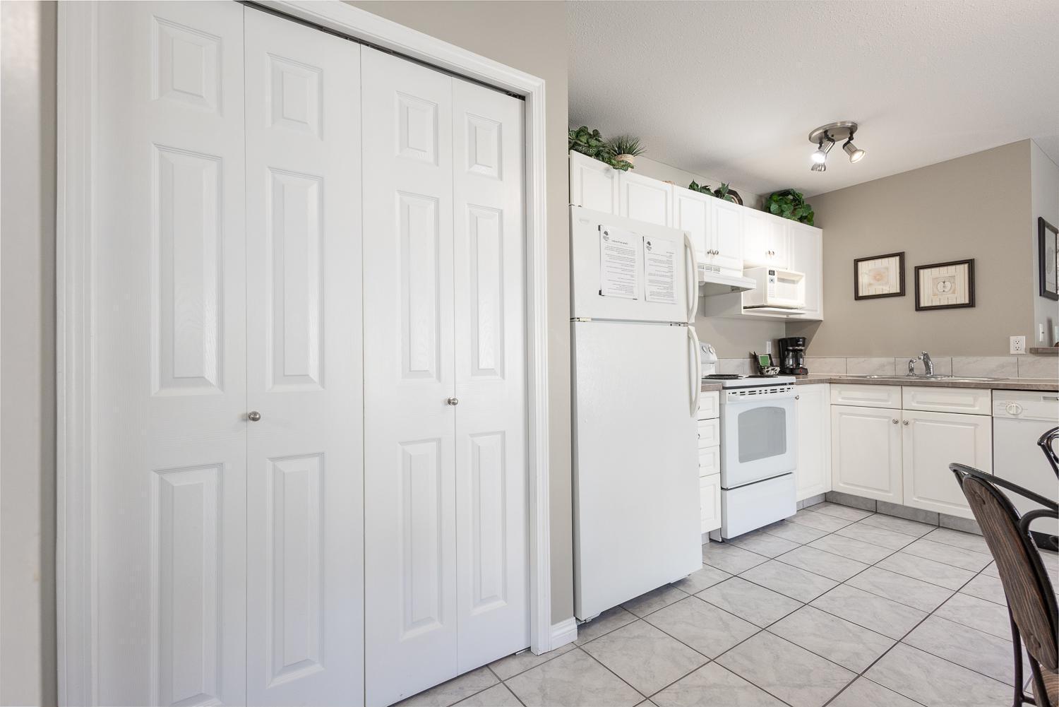 Paradise Canyon Golf Resort - Luxury Condo M403 Lethbridge Buitenkant foto