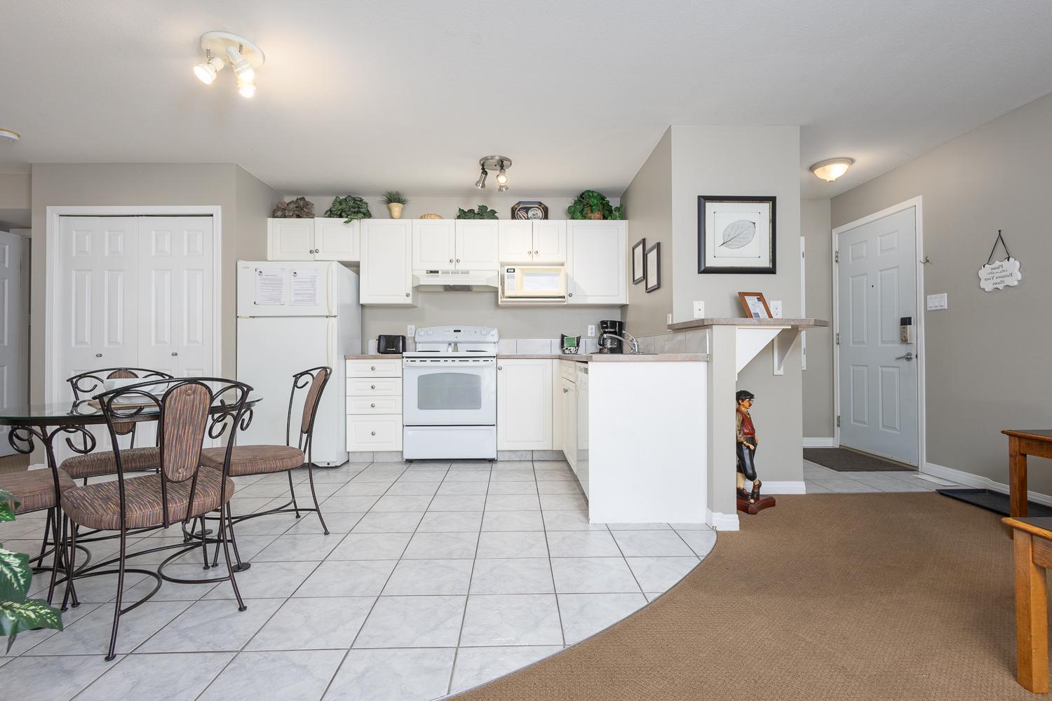 Paradise Canyon Golf Resort - Luxury Condo M403 Lethbridge Buitenkant foto
